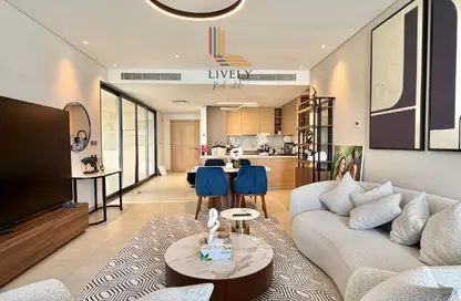 Apartment - 2 Bedrooms - 3 Bathrooms for rent in Marina Tower 12 - Marina District - Lusail