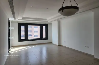 Apartment - 2 Bedrooms - 3 Bathrooms for sale in East Porto Drive - Porto Arabia - The Pearl Island - Doha