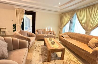 Apartment - 1 Bedroom - 2 Bathrooms for rent in Tower 24 - Porto Arabia - The Pearl Island - Doha Apartment - 1 Bedroom - 2 Bathrooms for rent in Tower 24 - Porto Arabia - The Pearl Island - Doha