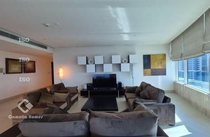 Apartment - 3 Bedrooms - 5 Bathrooms for rent in West Bay - West Bay - Doha