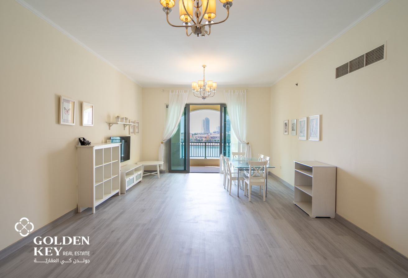 Luxury 2BR Chalet with Balcony | Full Sea View