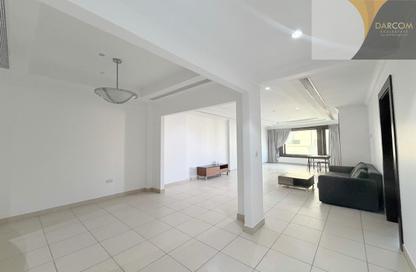 Apartment - 1 - 2 for rent in West Porto Drive - Porto Arabia - The Pearl Island - Doha Apartment - 1 - 2 for rent in West Porto Drive - Porto Arabia - The Pearl Island - Doha