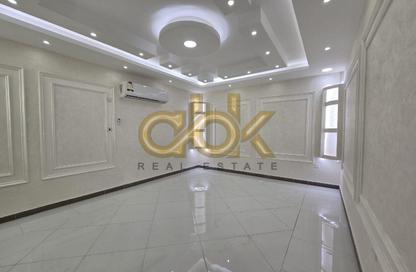 Villa - 7 Bedrooms - 6 Bathrooms for rent in Al Aziziyah - Al Aziziyah - Doha