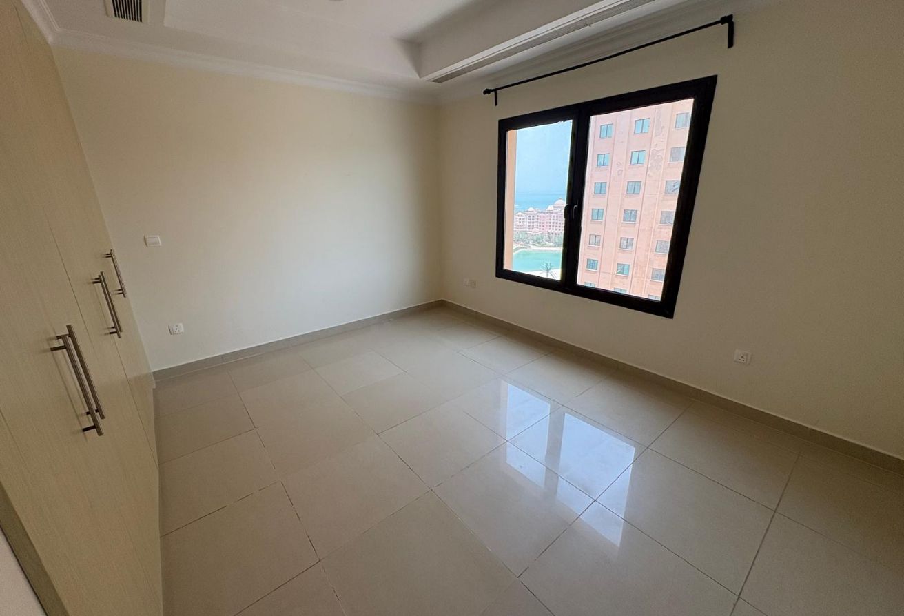 LIMITED OFFER COZY 1BEDROOM SEMI FURNISHED thumbnail 9