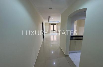 Apartment - 1 Bedroom - 2 Bathrooms for rent in Tower 13 - Porto Arabia - The Pearl Island - Doha Apartment - 1 Bedroom - 2 Bathrooms for rent in Tower 13 - Porto Arabia - The Pearl Island - Doha