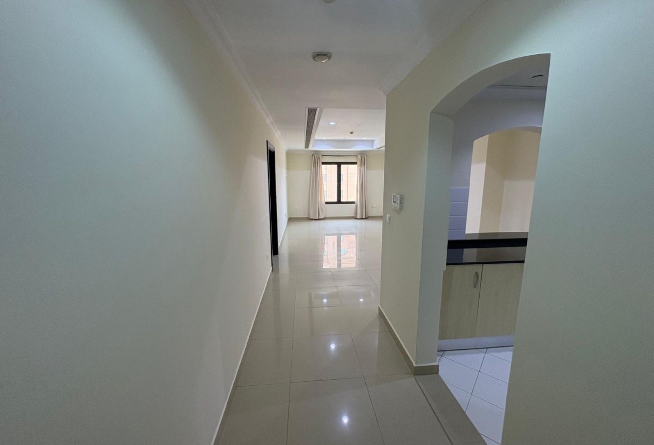 LIMITED OFFER COZY 1BEDROOM SEMI FURNISHED thumbnail 2