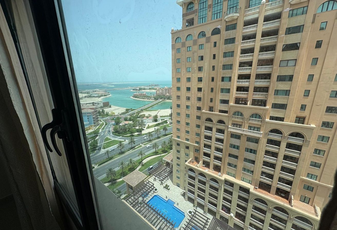 LIMITED OFFER COZY 1BEDROOM SEMI FURNISHED