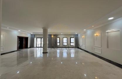 مجمع سكني - 5 - 7 للايجار في فلل واست باي لاغون - وست باي لاجون - بحيرة وست لاجون - الدوحة