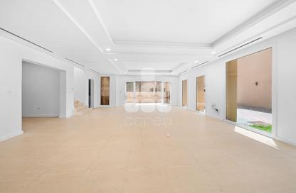 Villa - 4 Bedrooms - 5 Bathrooms for rent in West Bay Lagoon Villas - West Bay Lagoon - West Bay Lagoon - Doha