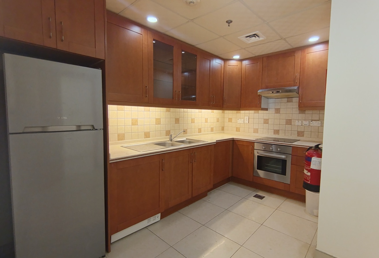 CHEAPEST 1 BEDROOM APARTMENT FOR RENT IN PORTO thumbnail 4