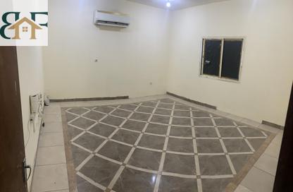 Apartment - 3 - 2 for rent in Al Mansoura - Al Mansoura - Doha