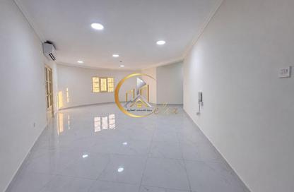 Apartment - 3 Bedrooms - 3 Bathrooms for rent in Nawfal Street - Al Muntazah - Doha Apartment - 3 Bedrooms - 3 Bathrooms for rent in Nawfal Street - Al Muntazah - Doha