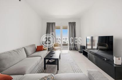 Apartment - 2 Bedrooms - 3 Bathrooms for rent in Viva East - Viva Bahriyah - The Pearl Island - Doha Apartment - 2 Bedrooms - 3 Bathrooms for rent in Viva East - Viva Bahriyah - The Pearl Island - Doha