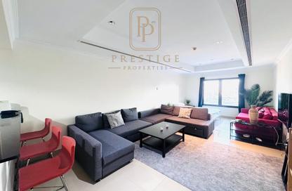 Apartment - Studio - 1 for rent in Porto Arabia - The Pearl Island - Doha