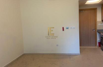 شقة - 1 حمام للايجار في ريجنسي ريزيدنس فوكس هيلز 1 - الوسيل