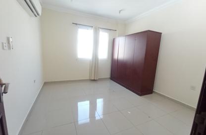 Apartment - 2 - 2 for rent in Umm Ghwailina Comm - Umm Ghuwalina - Umm Ghuwailina - Doha