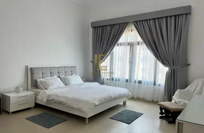 Apartment - 1 Bedroom - 2 Bathrooms for rent in West Porto Drive - Porto Arabia - The Pearl Island - Doha
