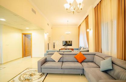 Apartment - 3 Bedrooms - 4 Bathrooms for rent in West Bay Tower - West Bay - West Bay - Doha