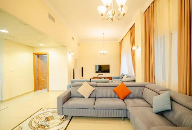 1008279 - Property Image 2