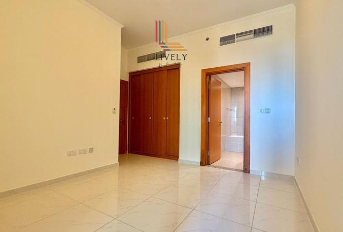 52499404 - صورة العقار 3