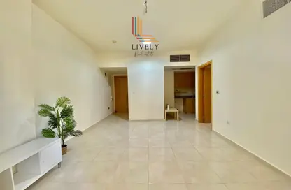 شقة - غرفة نوم - 2 حمامات للايجار في فينيسيا - فوكس هيلز - فوكس هيلز - الوسيل