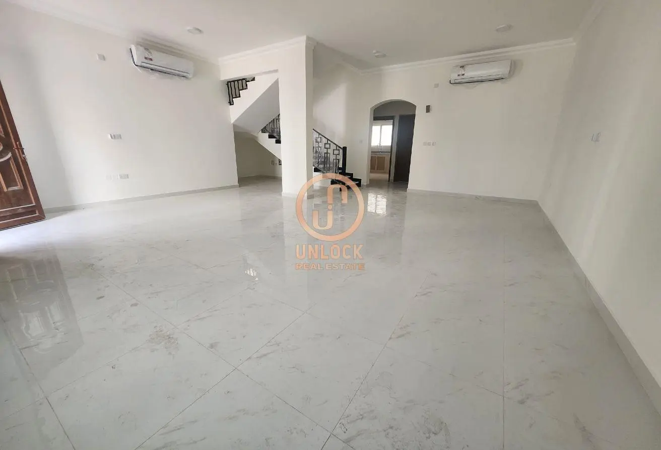 63310830 - Property Main Image