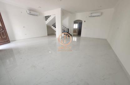 Villa - 7 - 7 for rent in Hazm Al Markhiya - Doha