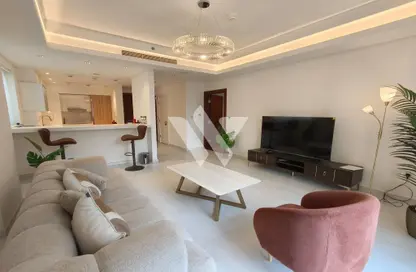 Apartment - 1 Bedroom - 2 Bathrooms for rent in Gewan Island - The Pearl Island - Doha
