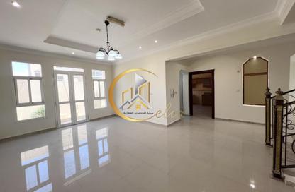 مجمع سكني - 4 غرف نوم - 4 حمامات للايجار في وادي المرخ - مريخ - المريخ - الدوحة