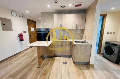 Apartment - 2 Bedrooms - 3 Bathrooms for rent in Al Sadd Road - Al Sadd - Doha