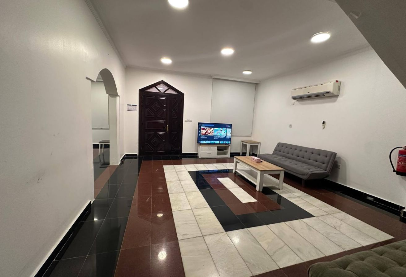 Standalone Villa Private Pool Al Thumama | 600SQM thumbnail 11