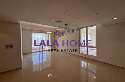Apartment - 2 Bedrooms - 3 Bathrooms for rent in Viva Central - Viva Bahriyah - The Pearl Island - Doha Apartment - 2 Bedrooms - 3 Bathrooms for rent in Viva Central - Viva Bahriyah - The Pearl Island - Doha
