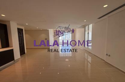 Apartment - 2 Bedrooms - 3 Bathrooms for rent in Viva Central - Viva Bahriyah - The Pearl Island - Doha Apartment - 2 Bedrooms - 3 Bathrooms for rent in Viva Central - Viva Bahriyah - The Pearl Island - Doha