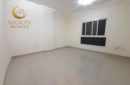 Apartment - 2 Bedrooms - 2 Bathrooms for rent in Al Mansoura - Al Mansoura - Doha