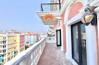 Apartment - 2 Bedrooms - 3 Bathrooms for rent in Chateau - Qanat Quartier - The Pearl Island - Doha