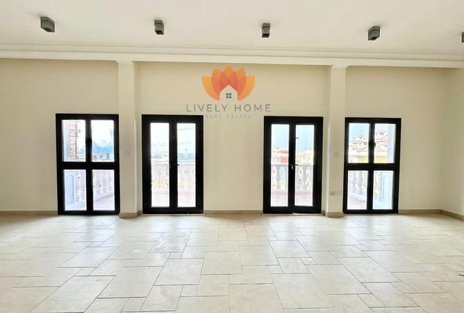 61112589 - Property Main Image