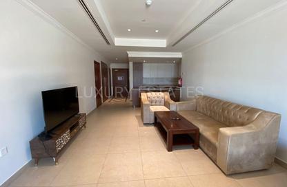 Apartment - Studio - 1 for rent in East Porto Drive - Porto Arabia - The Pearl Island - Doha Apartment - Studio - 1 for rent in East Porto Drive - Porto Arabia - The Pearl Island - Doha