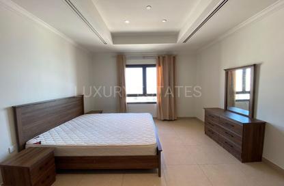 Apartment - Studio - 1 for rent in East Porto Drive - Porto Arabia - The Pearl Island - Doha Apartment - Studio - 1 for rent in East Porto Drive - Porto Arabia - The Pearl Island - Doha