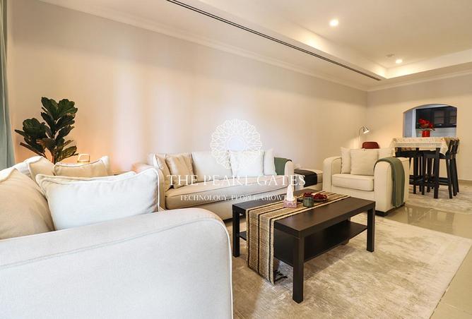 51382860 - Property Image 2