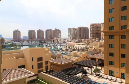 Apartment - 1 Bedroom - 2 Bathrooms for rent in East Porto Drive - Porto Arabia - The Pearl Island - Doha