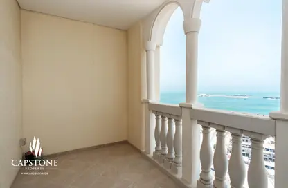 Apartment - 2 Bedrooms - 3 Bathrooms for rent in Tower 22 - Viva Bahriyah - The Pearl Island - Doha