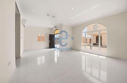 Compound - 6 - 4 for rent in Umm Salal Ali - Umm Salal Ali - Doha