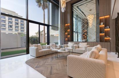 مجمع سكني - 5 غرف نوم - 6 حمامات للايجار في حدائق جاردينو - فيلات جاردينو - جزيرة اللؤلؤة - الدوحة