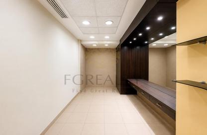 Shop - Studio - 2 Bathrooms for rent in West Bay Tower - West Bay - West Bay - Doha
