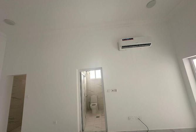 54440813 - Property Image 3