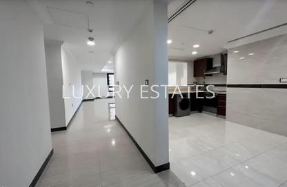 Apartment - 2 Bedrooms - 3 Bathrooms for sale in West Porto Drive - Porto Arabia - The Pearl Island - Doha Apartment - 2 Bedrooms - 3 Bathrooms for sale in West Porto Drive - Porto Arabia - The Pearl Island - Doha
