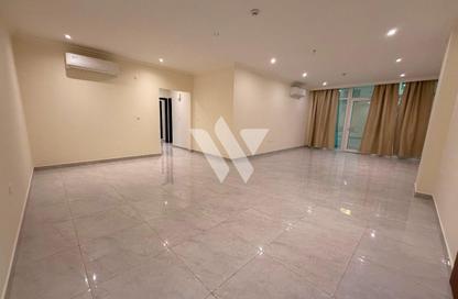 Apartment - 2 Bedrooms - 3 Bathrooms for rent in Al Nasr Street - Al Nasr - Doha Apartment - 2 Bedrooms - 3 Bathrooms for rent in Al Nasr Street - Al Nasr - Doha