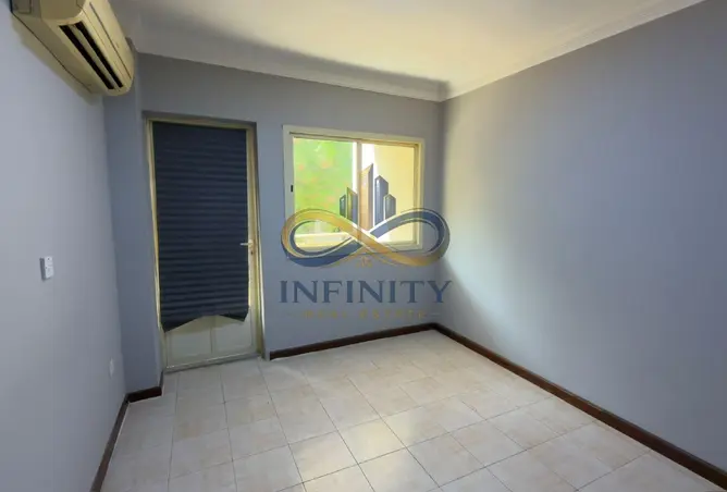 62801930 - Property Image 3