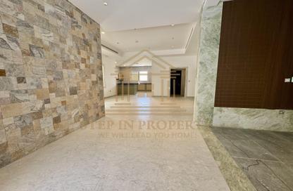 Compound - 7 Bedrooms - 7+ Bathrooms for rent in Al Ebb - Al Kheesa - Umm Salal Mohammed