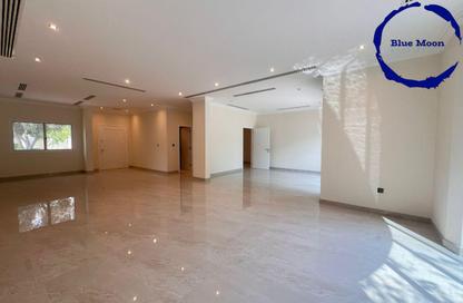 Villa - 4 Bedrooms - 5 Bathrooms for rent in West Bay Lagoon Villas - West Bay Lagoon - West Bay Lagoon - Doha